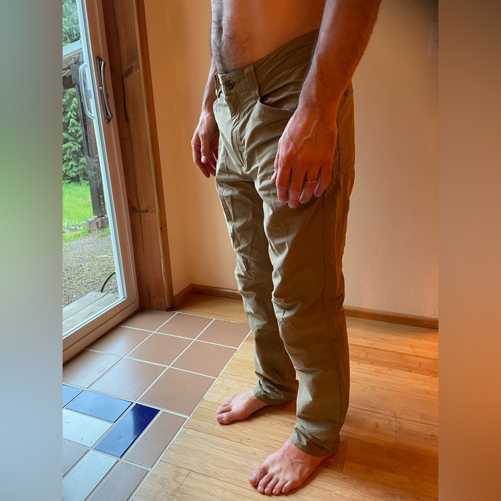 Patagonia Men's Khaki Quandary Pants
